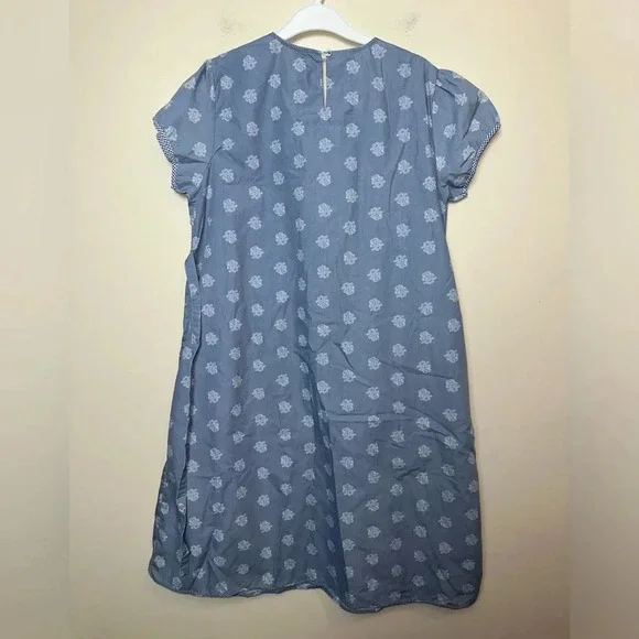 Dress Size M - Picture 7 of 7
